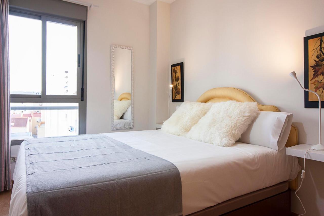Apartment Center Flat Terrace & Parking